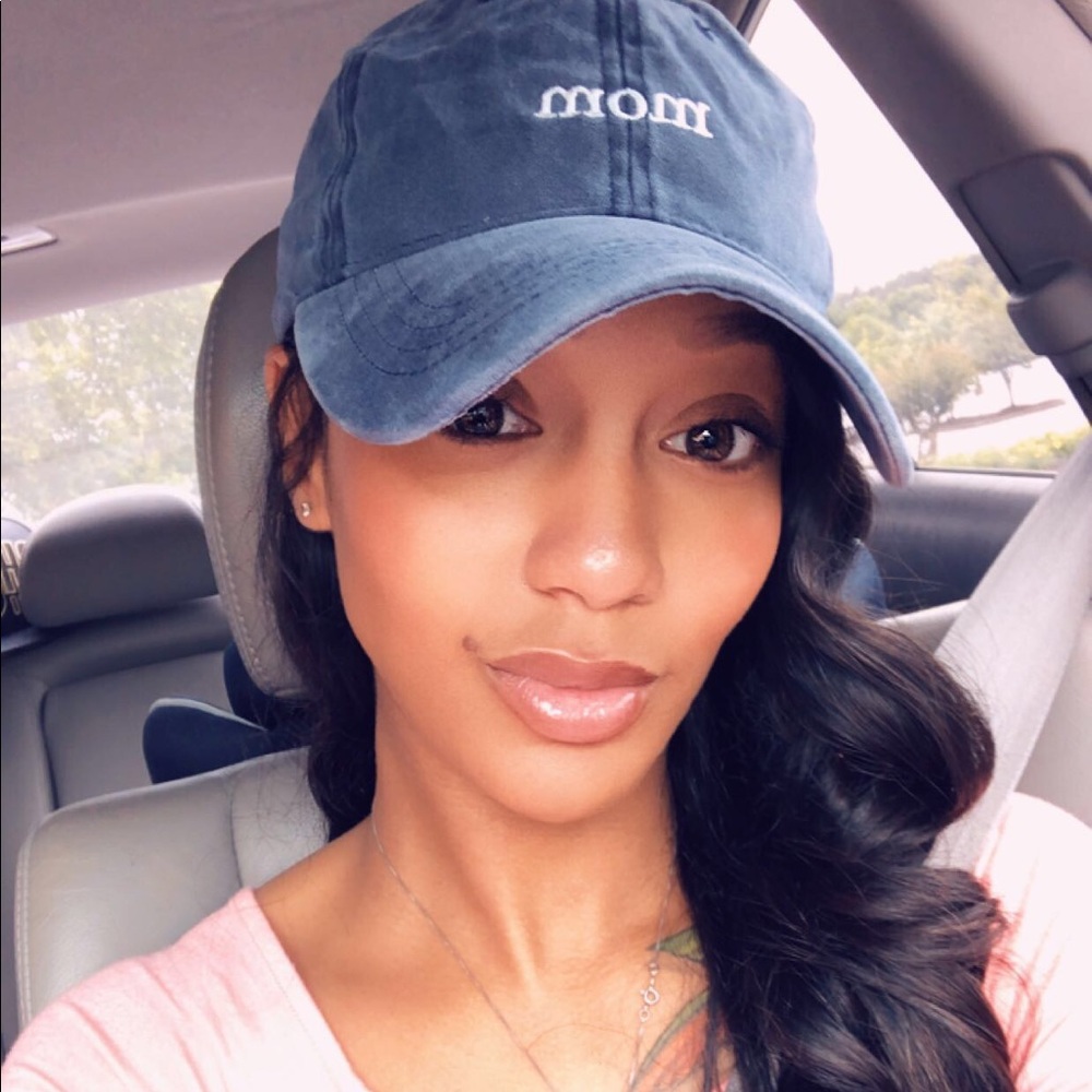 Meet your Posher, Christina
